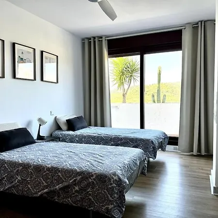 Casa Cactus - 3bd Duplex Family Penthouse